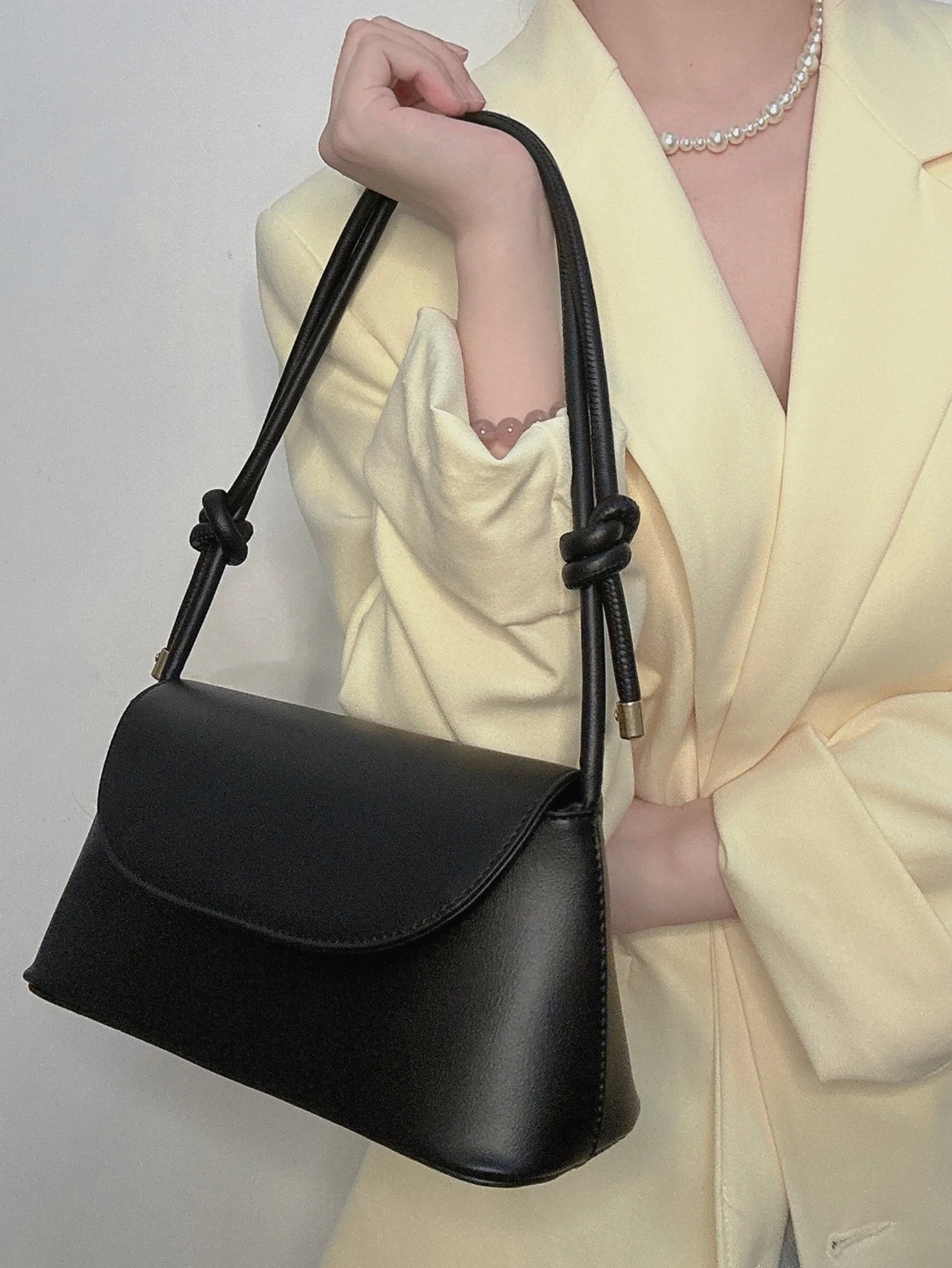 Simple French one-shoulder Crossbody bag